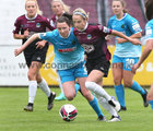 Galway WFC v Peamount United at Eamonn Deacy Park. <br />
Julie-Ann Russell, Galway WFC, and Sadhbh Doyle, Peamount United